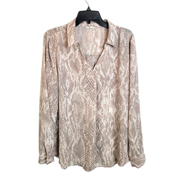 Maurices Tan Gray Snakeskin Print Collared Long Sleeve Top Women's Size 2XL - Picture 1 of 11